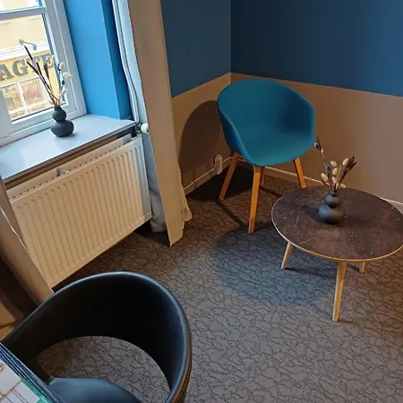 Blue Double 6 On Pedestrian Street Hotel
